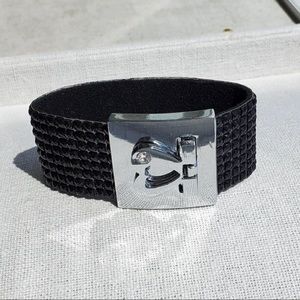 Stunning Bracelet Heart Closure Diamond